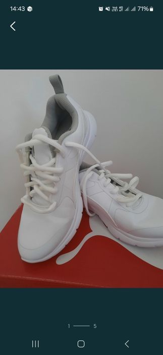 Adidasi Puma,marimea 36