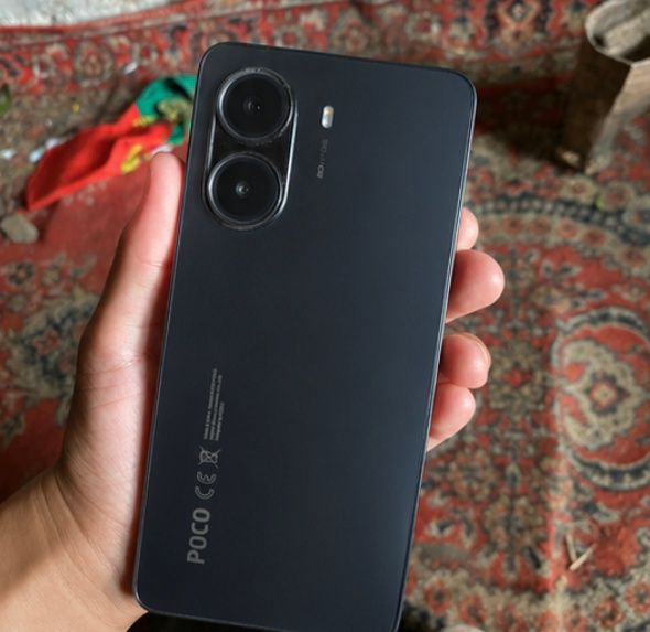 продам телефон POCO X7 PRO 512G
