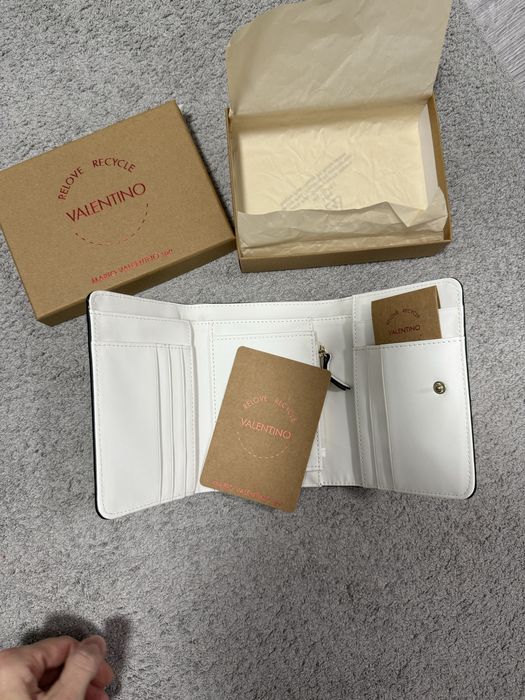 Portofel Valentino alb, Nou