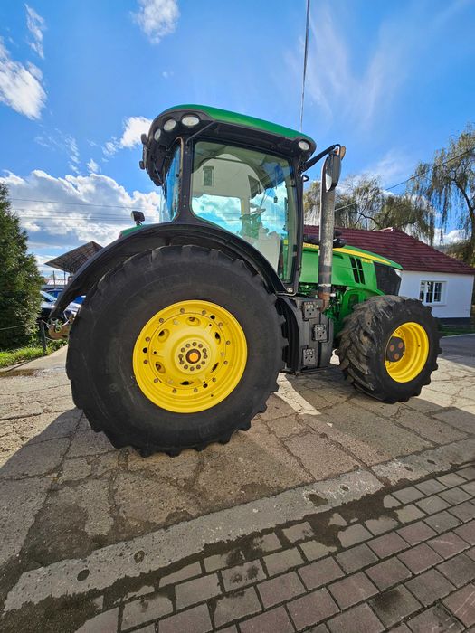 Tractor John Deere 7230R CommandQuad