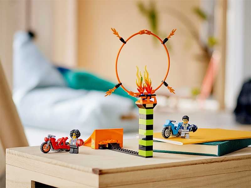 НОВИ! LEGO® City Stunt 60299 Каскадьорско състезание