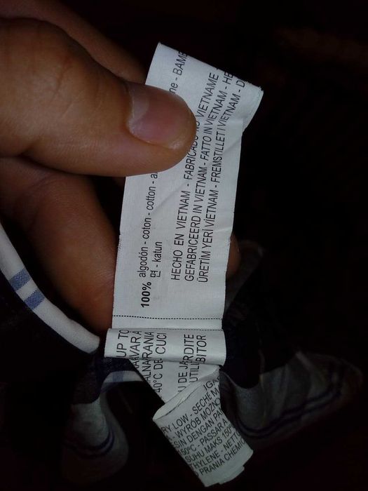 Vans, HUGO BOSS и Zara  - оригинални мъжки и унисекс ризи, като нови!