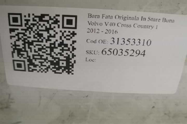 Предна броня Оригинална В добро състояние Волво В40 Крос Кънтри / Volv