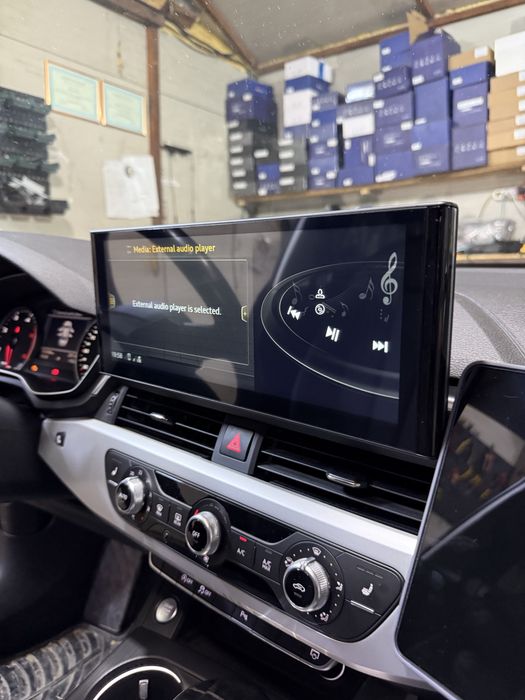 Navigatie Android A4 A5 B9 Ecran 2K Carplay , Android Auto + Camera