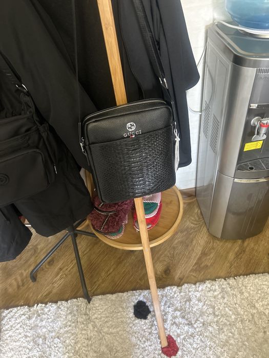 Продам новую барсетку