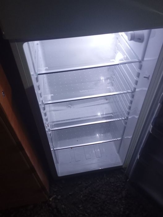 Продам холодильник состояние отл
