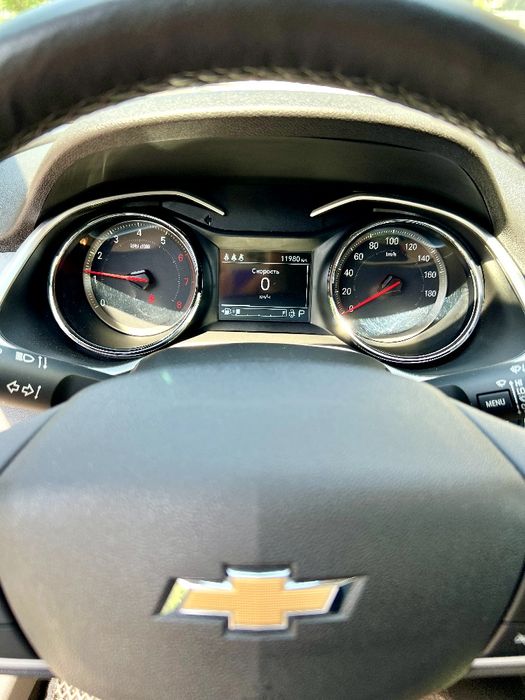 Продаётся Onix Premier 2 Plus