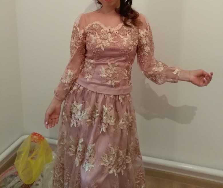 продается платье двойка