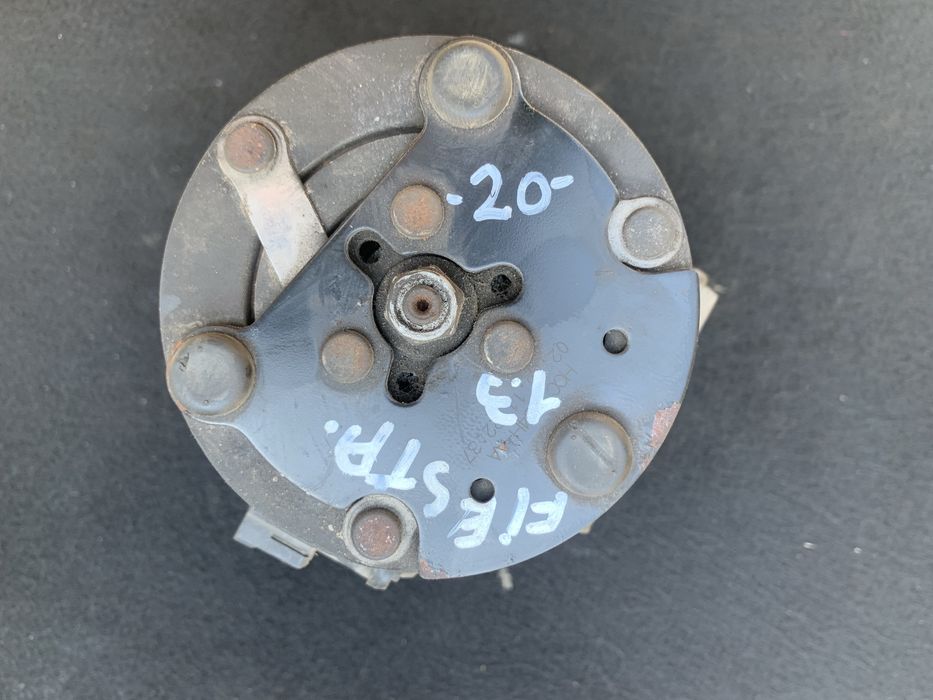 Compresor Clima AC Aer Conditionat Ford Fiesta 1.3  Benzina 2001-2007