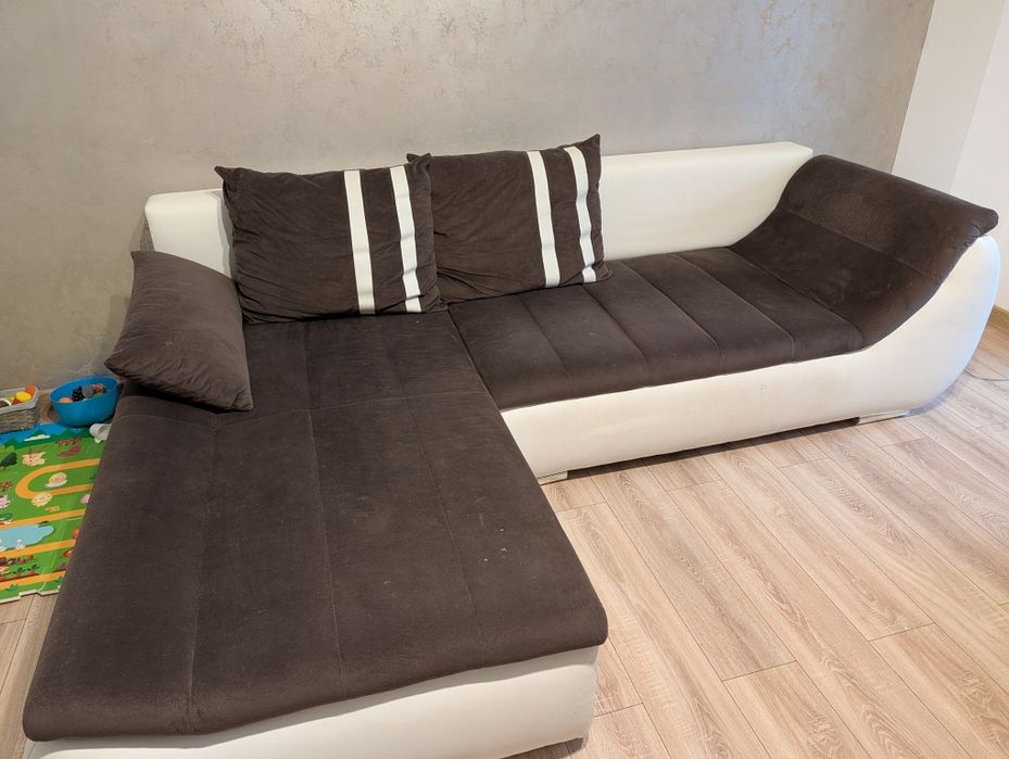 Coltar extensibil cu lada depozitare