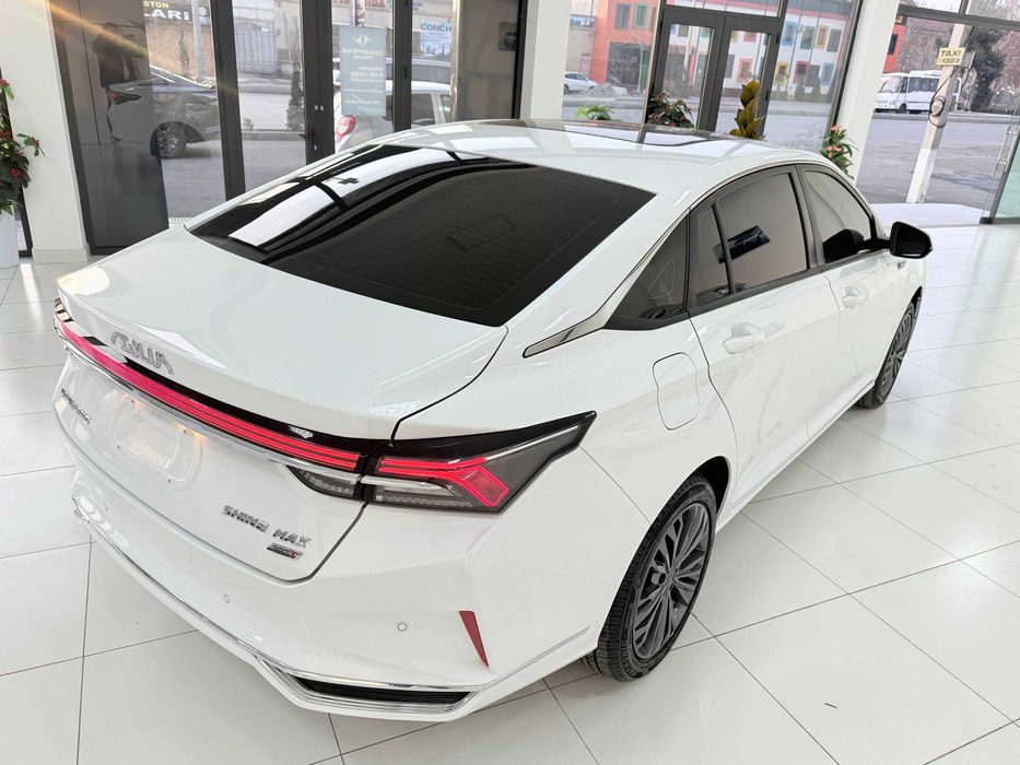 Dongfeng Aeolus Shine Max 1,5 turbo