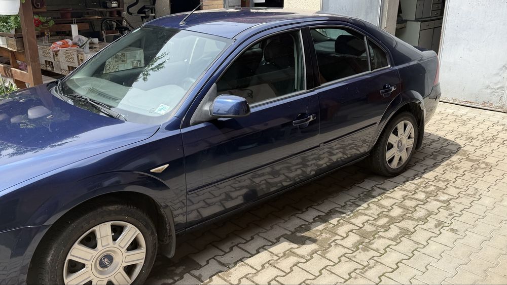 FORD Mondeo 2004 — imagine 2