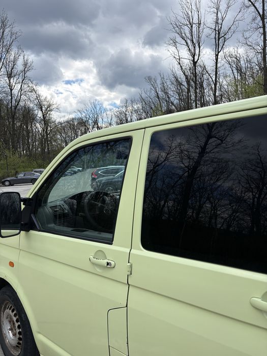 Volkswagen Transporter T5 Doka – 6 locuri – 2.5 Diesel
