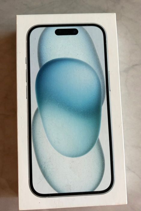 IPhone 15 White