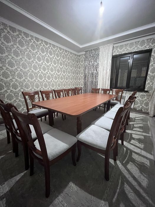 Продам стол со стульями