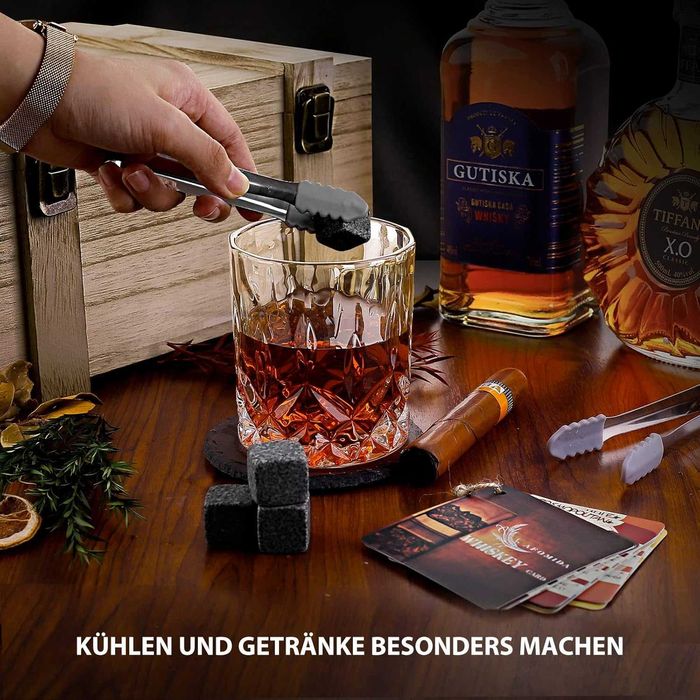 Голям Луксозен подаръчен комплект за мъж чаши за уиски в дървена кутия