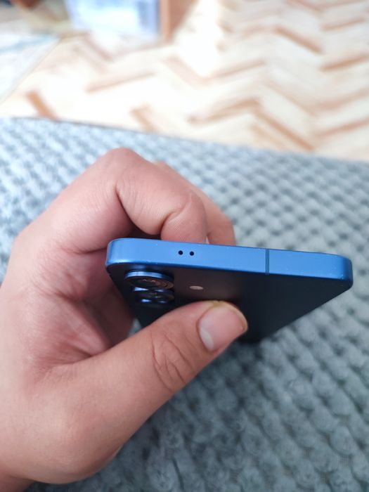 Samsung galaxy S25 , 256 gb dark blue