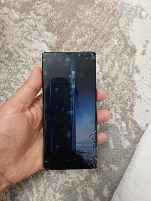 Samsung Galaxy Note 8 (на запчасти / под восстановление)