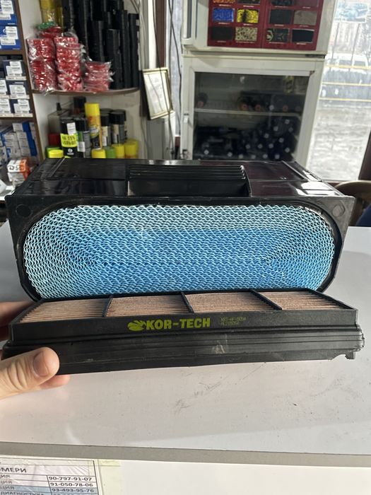 Воздушный фильтр Трактора