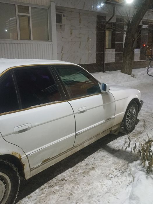 Продам БМВ Е34 520