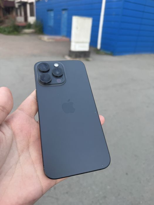 Продам Iphone 15 Pro Max