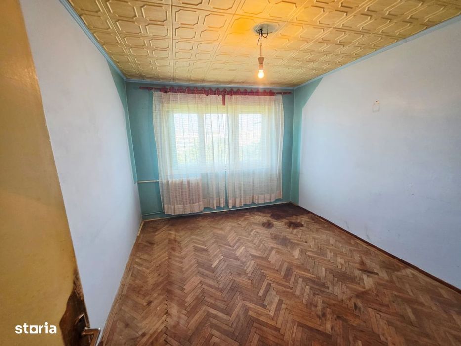 Apartament 2 camere de vanzare, Nord, bloc cu bulina