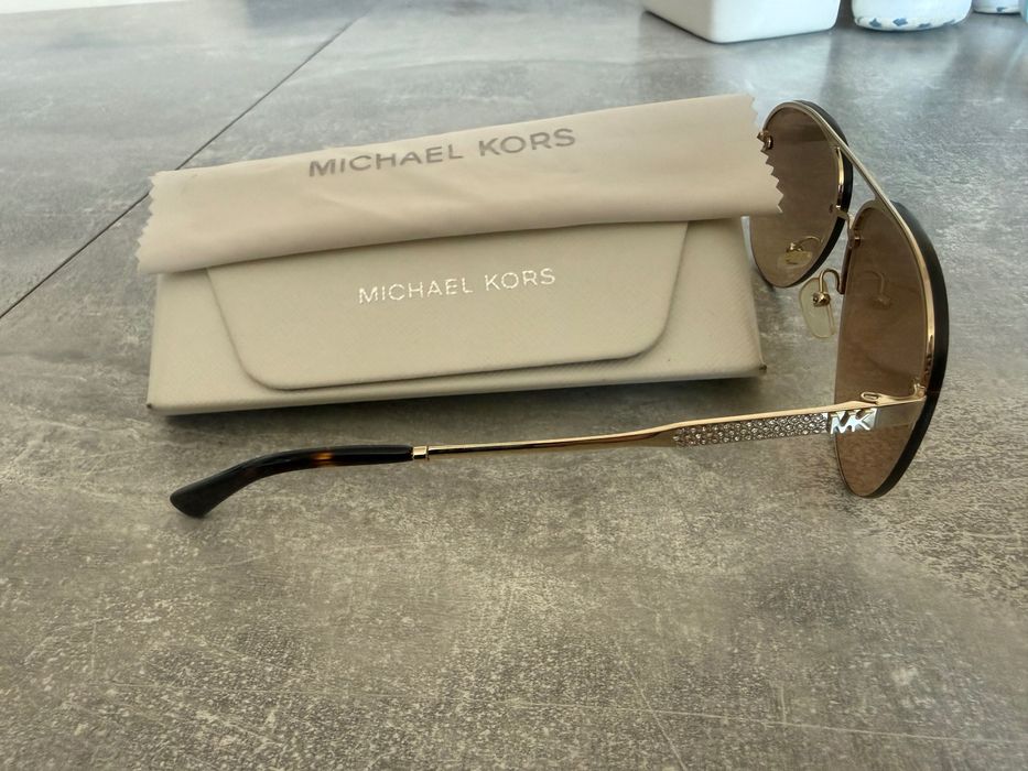 Дамски слънчеви очила Michael Kors