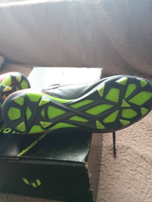 Бутонки Adidas Messi