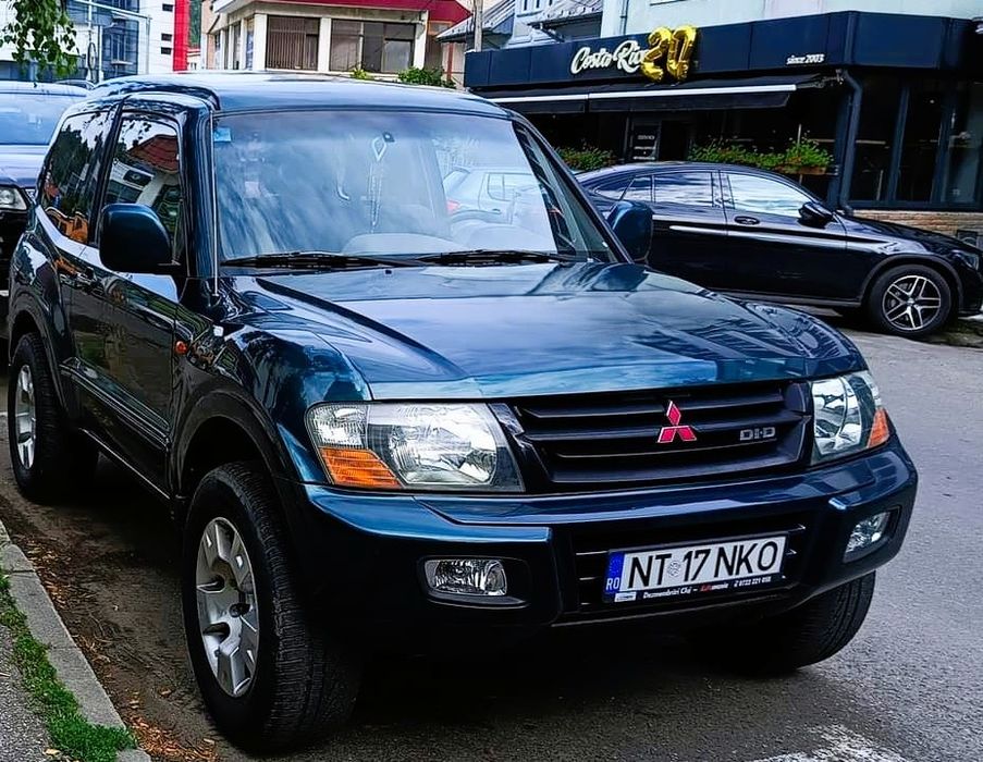 Mitsubishi Pajero Autoutilitara