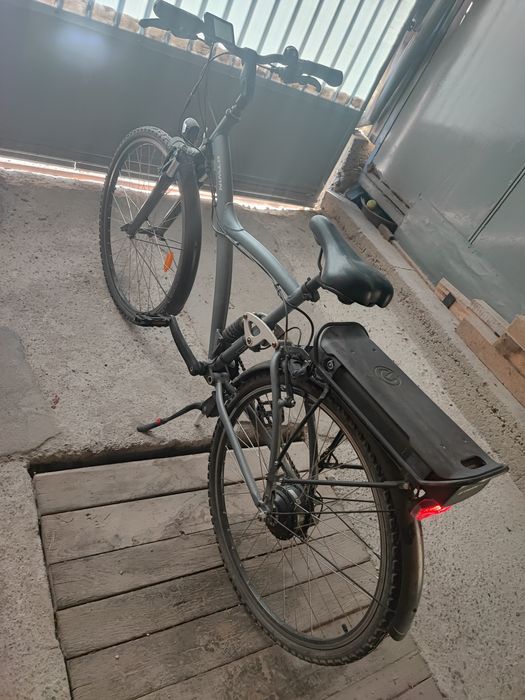 Bicicleta electrica B'twin ca nouă ieftina