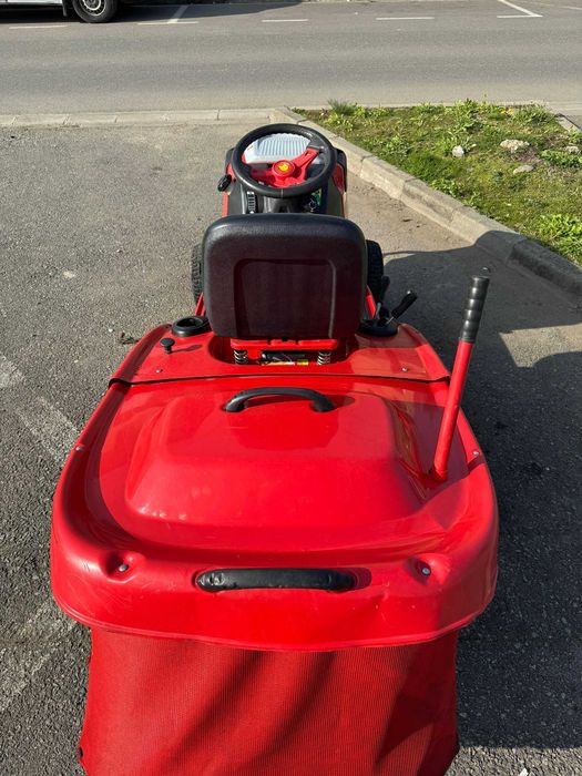 Tractoras de tuns iarba WOLF Garten 24Hp
