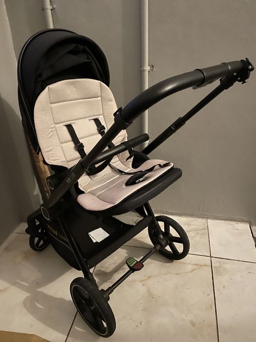 Коляска прогулочная new lux