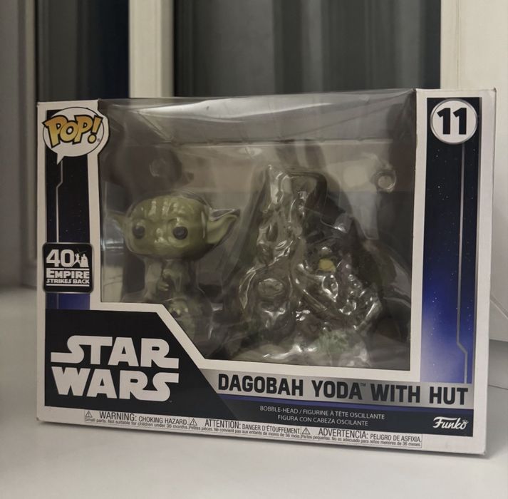 Funko Pop Yoda with Hut