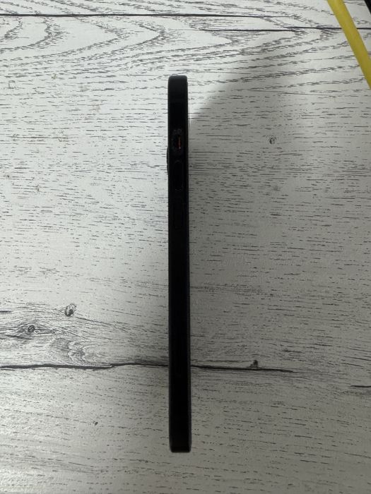 Iphone 15  negru