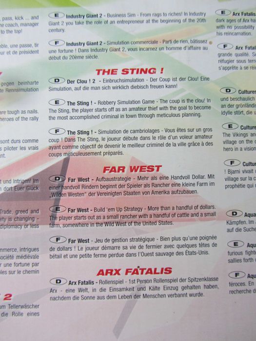 Кутия с 15 ретро компютърни  игри