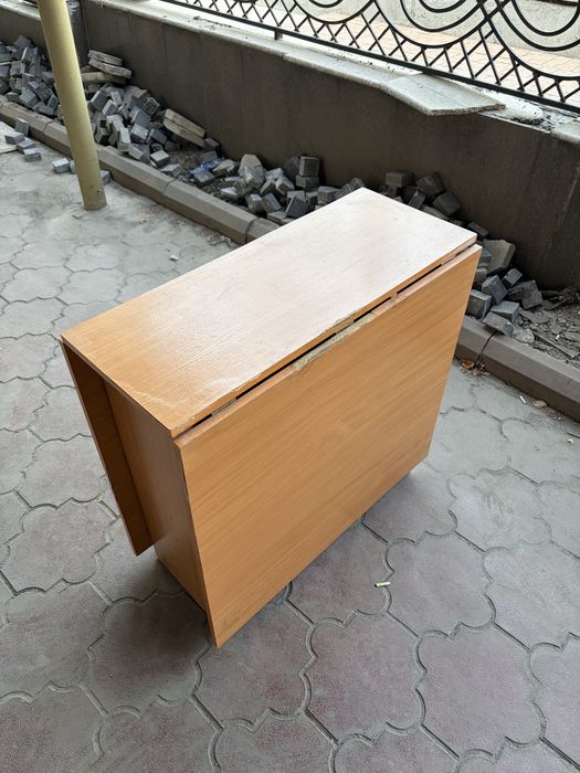 Стол книжка трансформер