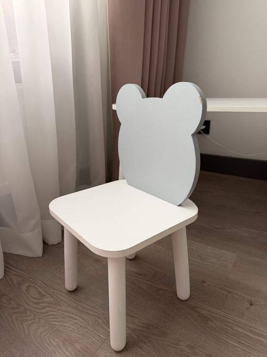 детский стол со стульями