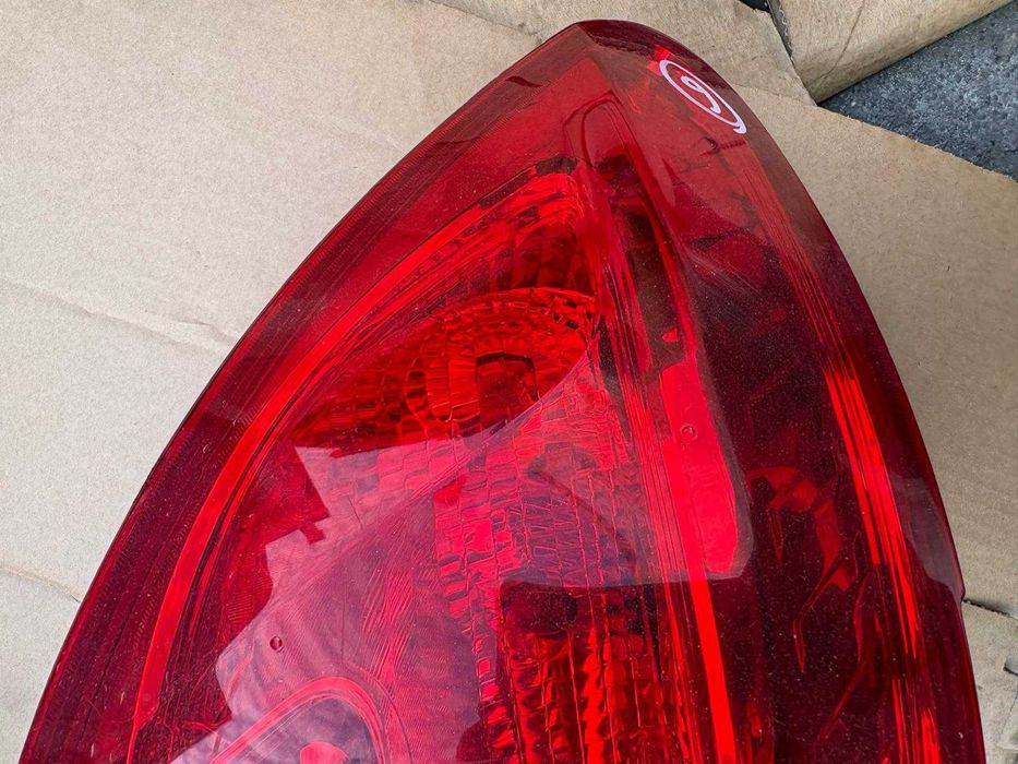 Lampa stop tripla stanga spate Opel Meriva  B 13253627