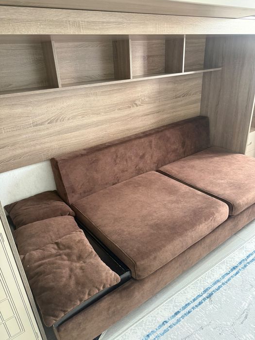 Двухярусная детская кровать