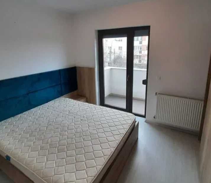 Дава се под наем Тристаен апартамент в Пловдив, Център - 78 кв.м за 224.4 € - Снимка #2