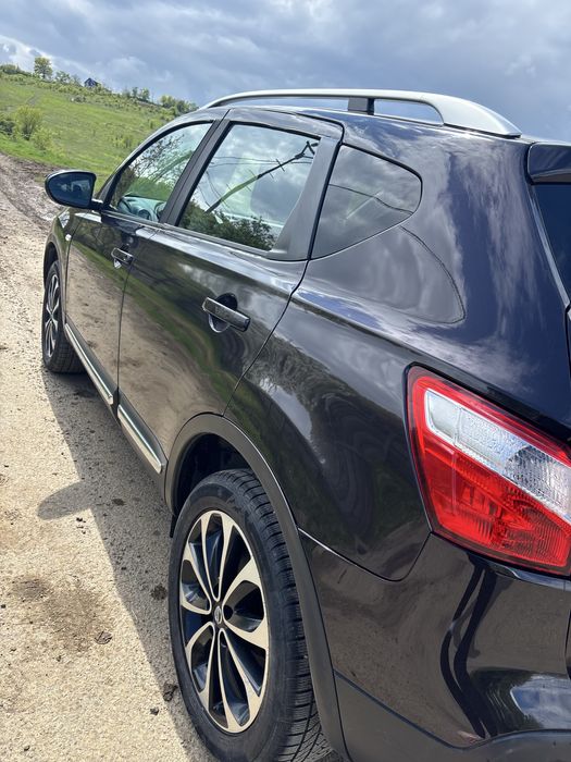 Nissan Qashqai 4x2 panoramic