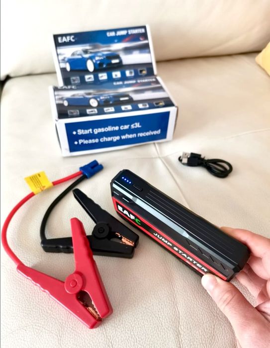 Jump Starter Auto Pornire Auto Portabil 3in1 Lanternă Led & Power Bank