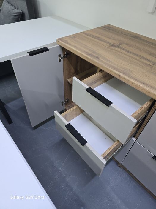 Кухня фабричная !!!