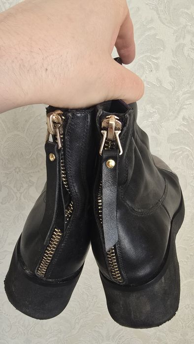 Продам кожаные ботинки