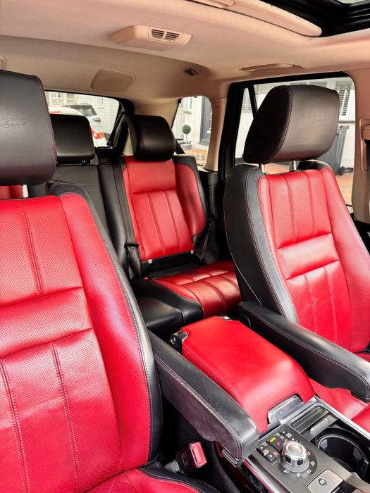 Dezmembrez/ vând range rover sport 2011
