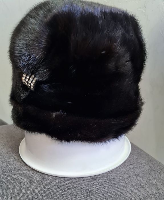 Продам шапки норковые