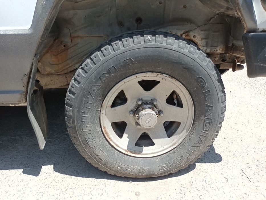 Dezmembrari  Mitsubishi PAJERO 1 (L040)  1982  > 1991 2.5 TD (L044G,