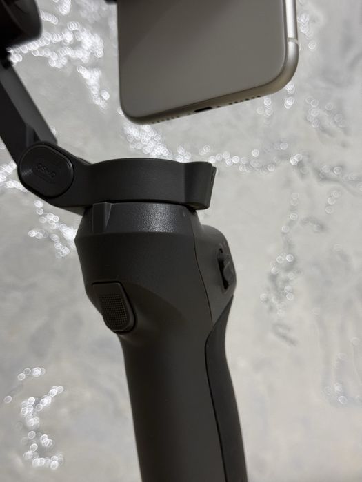 Dji Osmo Mobile 3 Combo