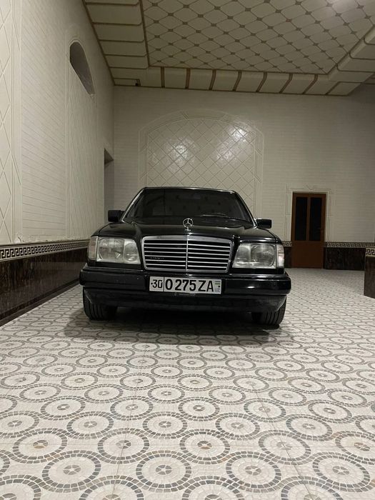 Mercedes Benz w124