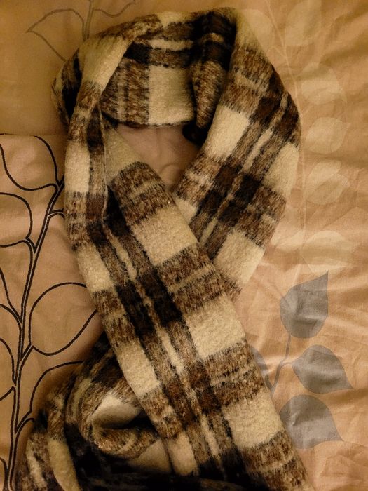 Топъл шал за зимният сезон